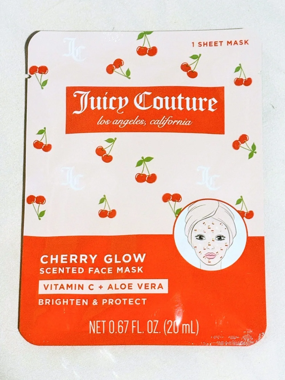 Juicy Couture Paradise Triangle Woven Gusset Pouch Set - Cream